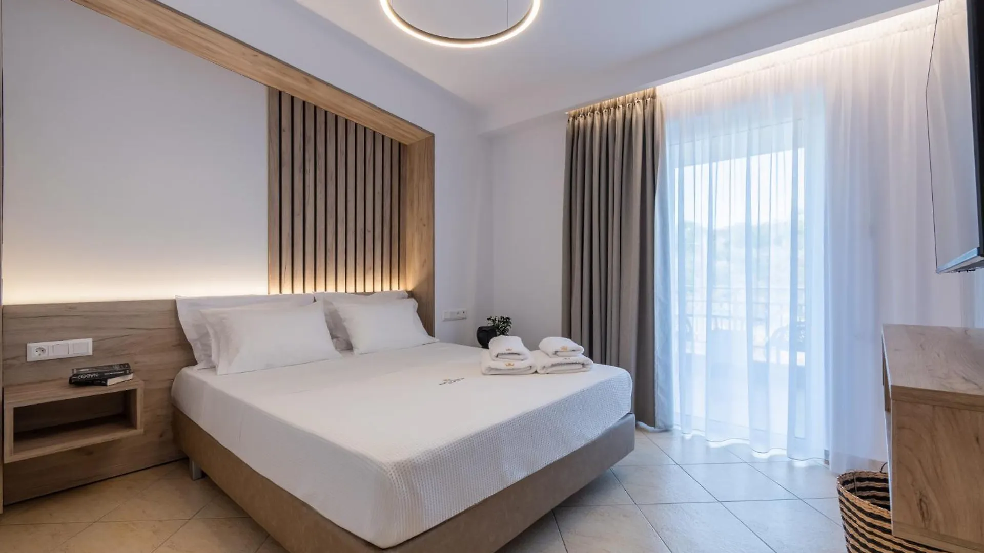 Hotel Agni On The Beach Sarti