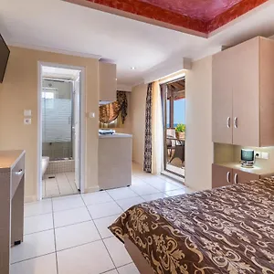 House Kostas On The Apartmanhotel